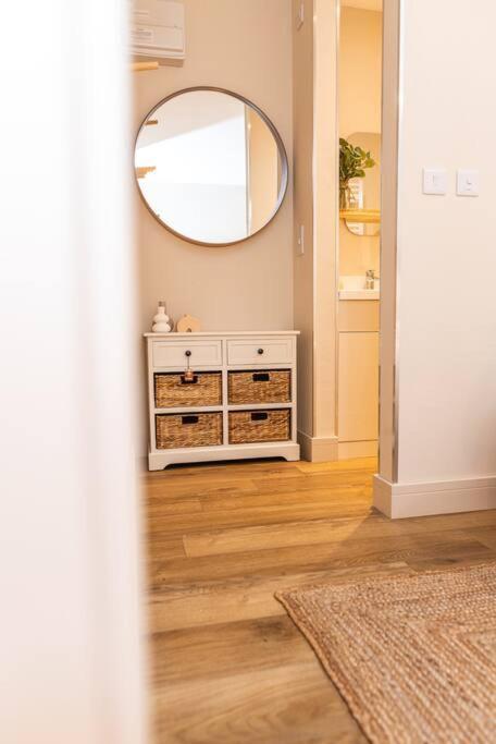Gingerbread Lodge Torquay Bagian luar foto