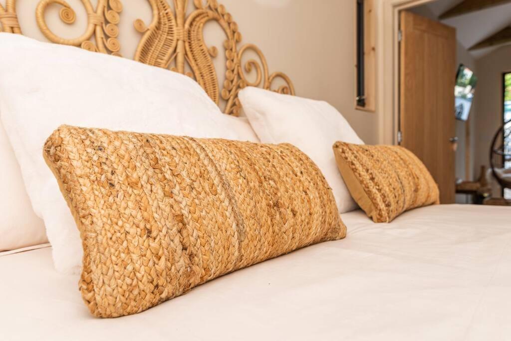 Gingerbread Lodge Torquay Bagian luar foto